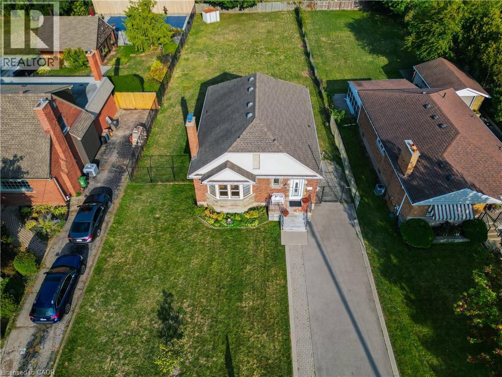 37 LOWER HORNING Road, Hamilton, Ontario
