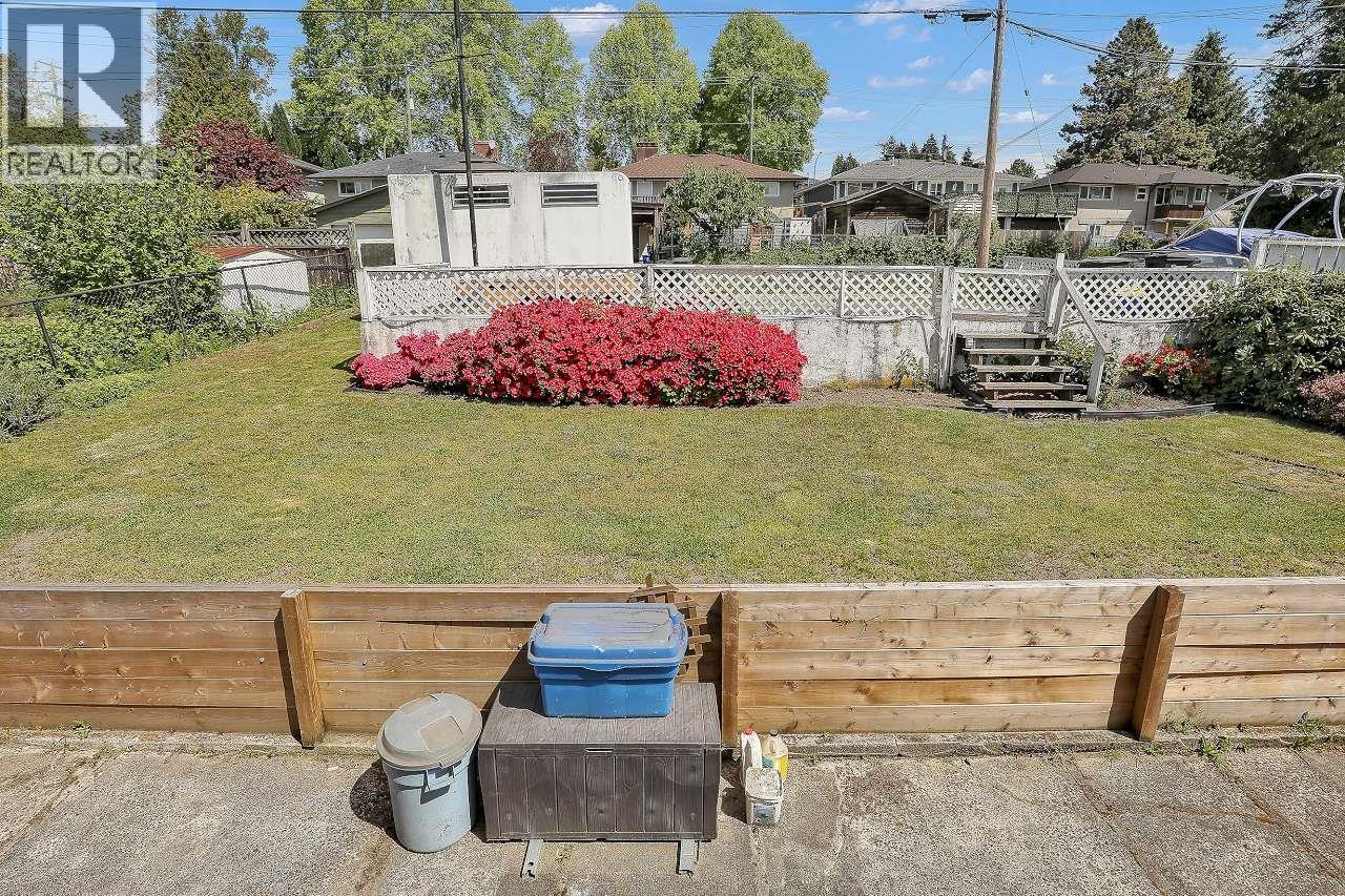 6407 Lougheed Highway, Burnaby, British Columbia  V5B 3A1 - Photo 21 - R3056659