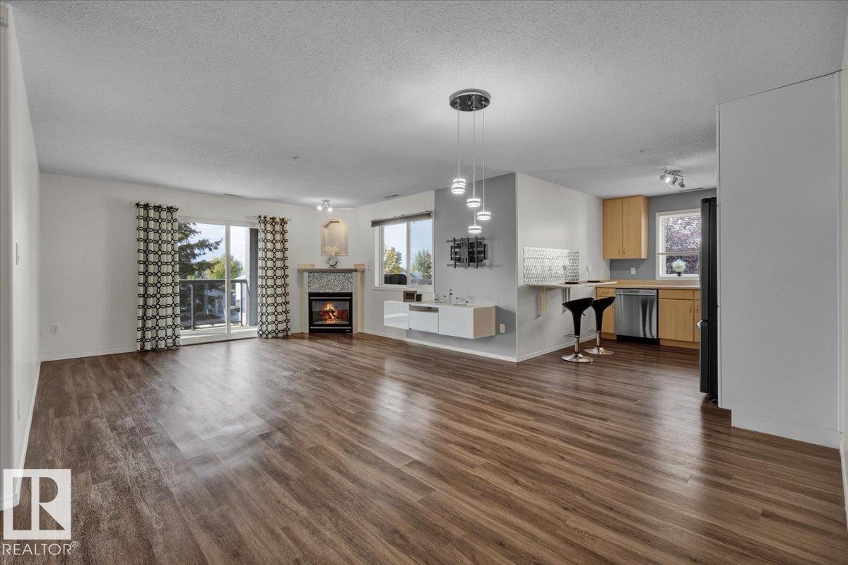 #301 279 Suder Greens Dr Nw, Edmonton, Alberta  T5T 6X6 - Photo 11 - E4461844