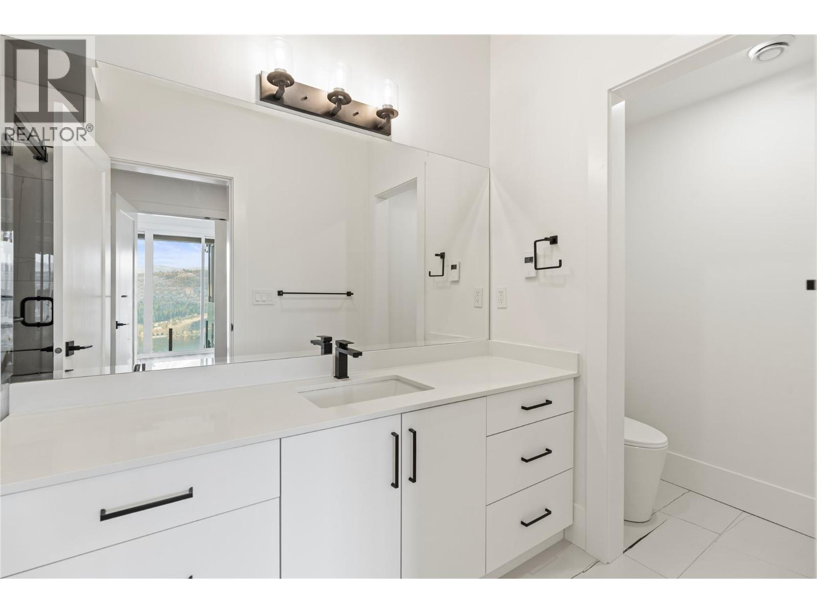 8948 Tavistock Road, Vernon, British Columbia  V1H 2L4 - Photo 46 - 10365721