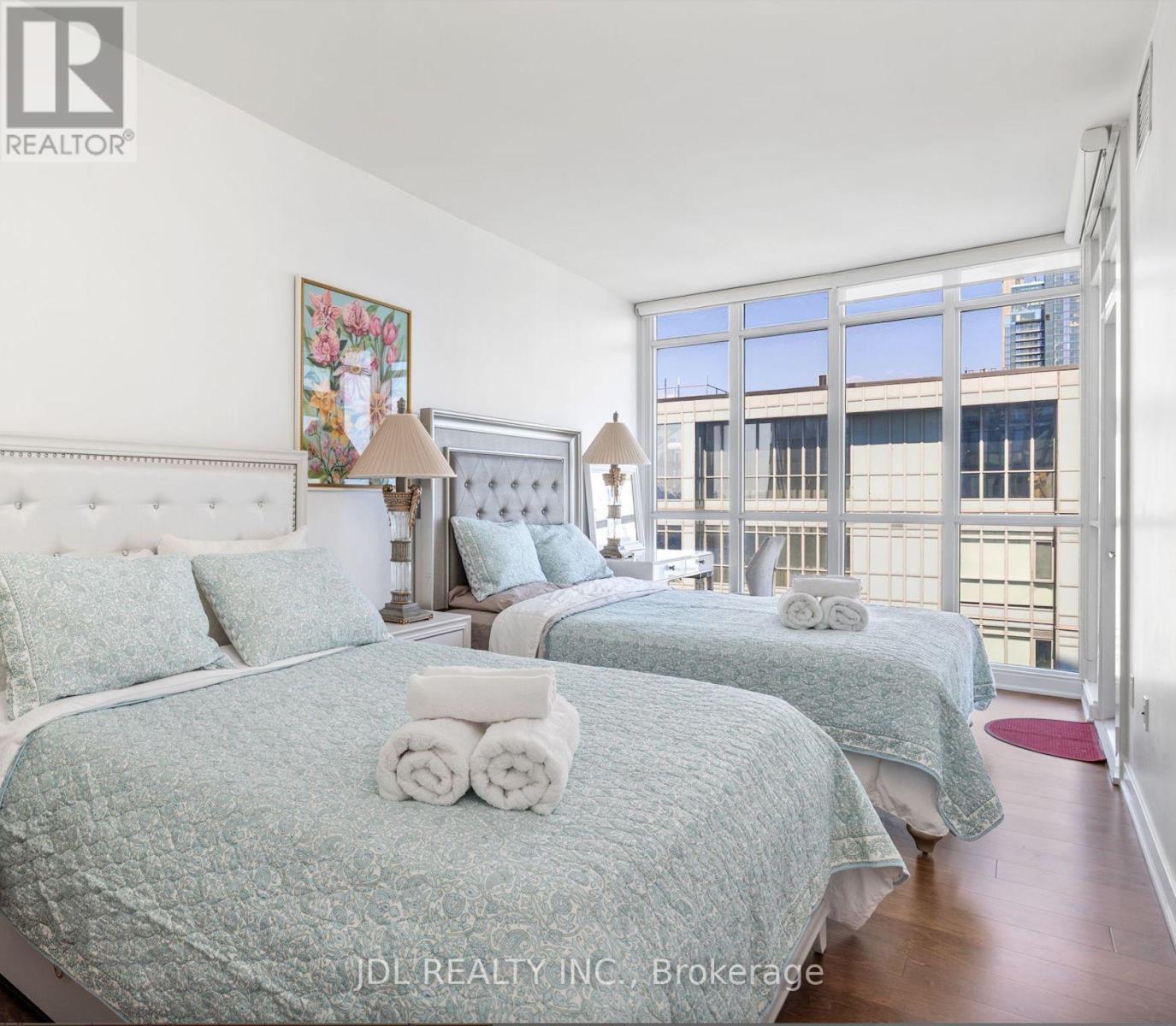 4606 - 21 Iceboat Terrace, Toronto, Ontario  M5V 4A9 - Photo 20 - C12458601