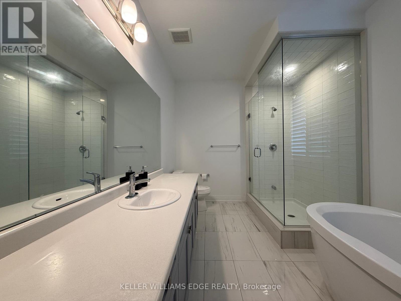 470 Violet Gate, Milton, Ontario  L9E 1X3 - Photo 19 - W12410973