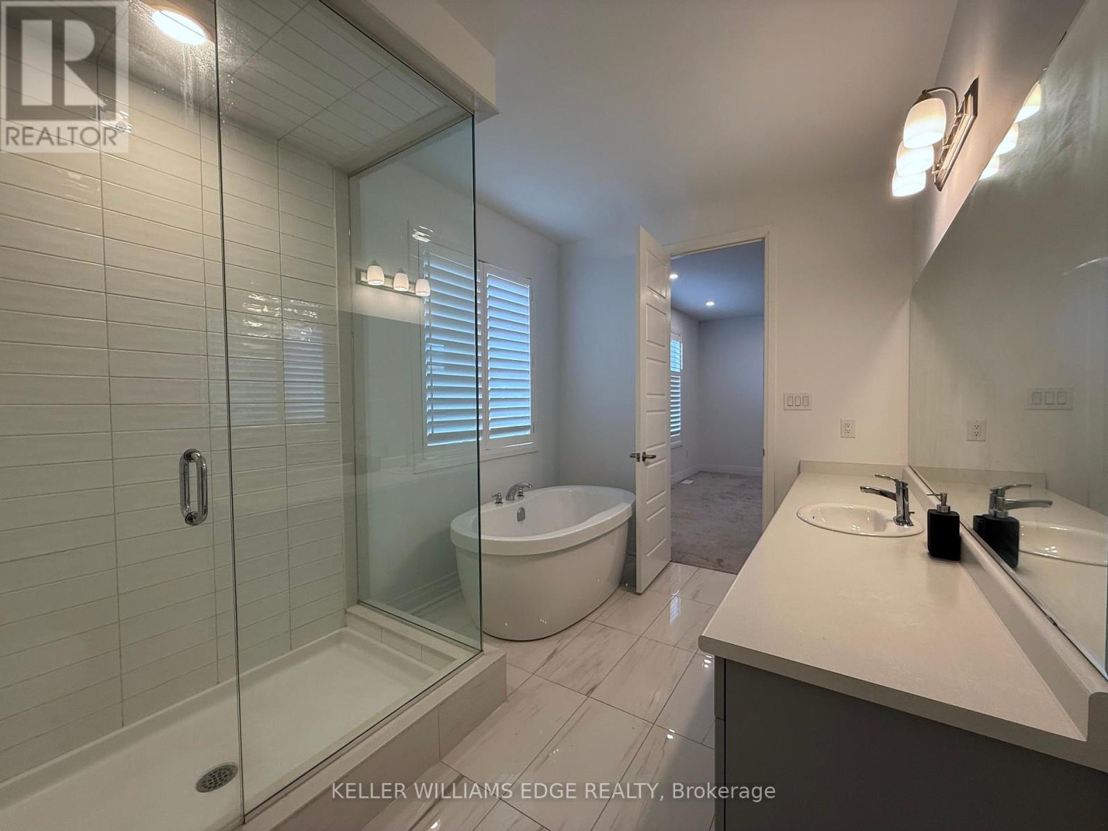 470 Violet Gate, Milton, Ontario  L9E 1X3 - Photo 20 - W12410973