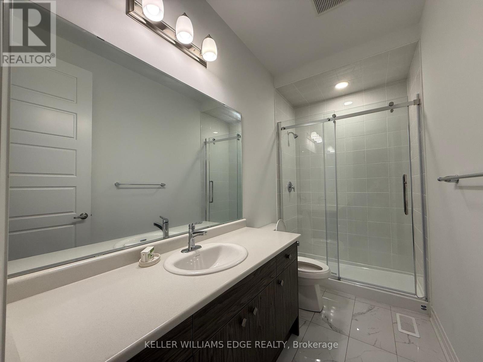 470 Violet Gate, Milton, Ontario  L9E 1X3 - Photo 15 - W12410973