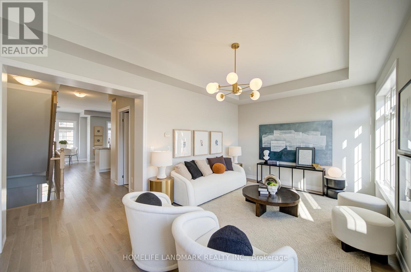 49 York Downs Boulevard, Markham, Ontario  L6C 3K3 - Photo 7 - N12458609