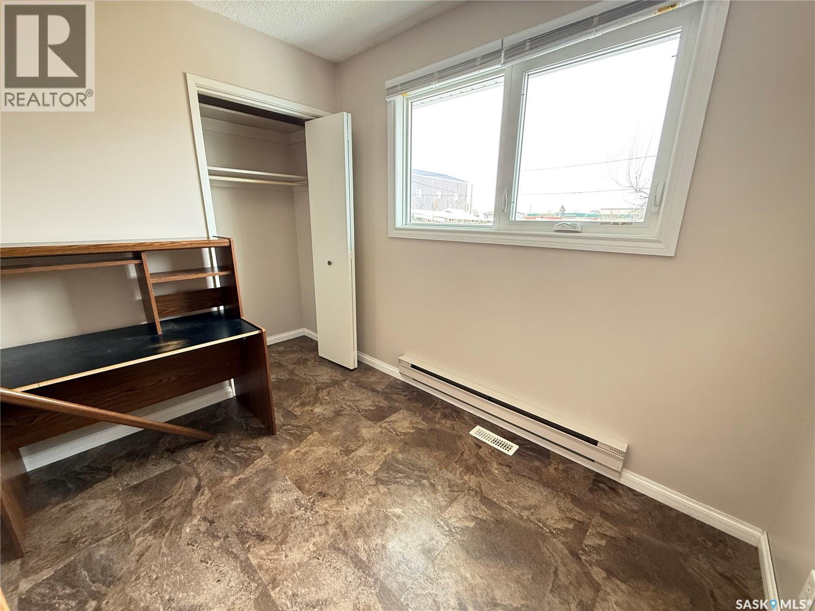 112 Bennett Street, Lampman, Saskatchewan  S0C 1N0 - Photo 20 - SK019804