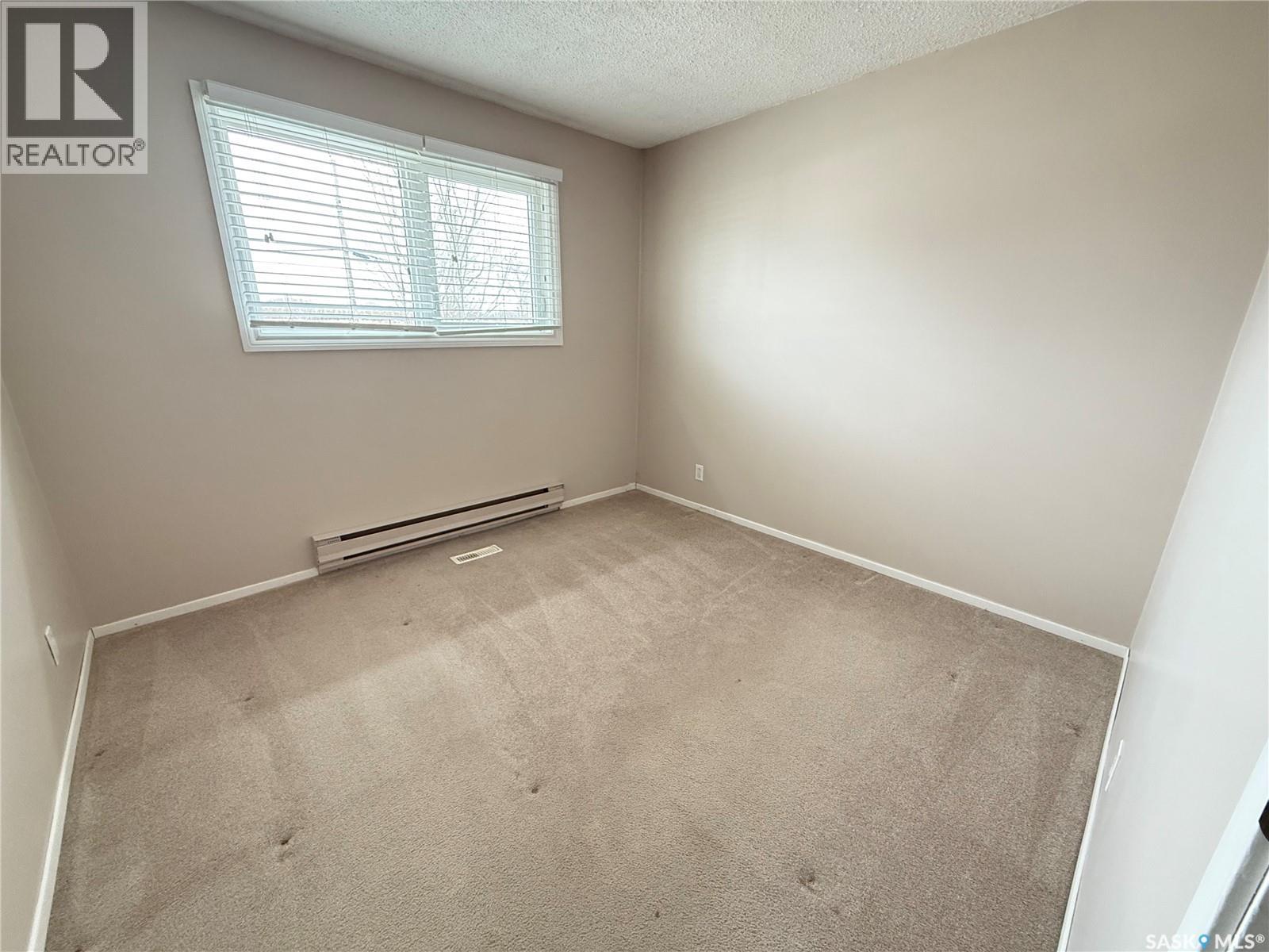 112 Bennett Street, Lampman, Saskatchewan  S0C 1N0 - Photo 24 - SK019804
