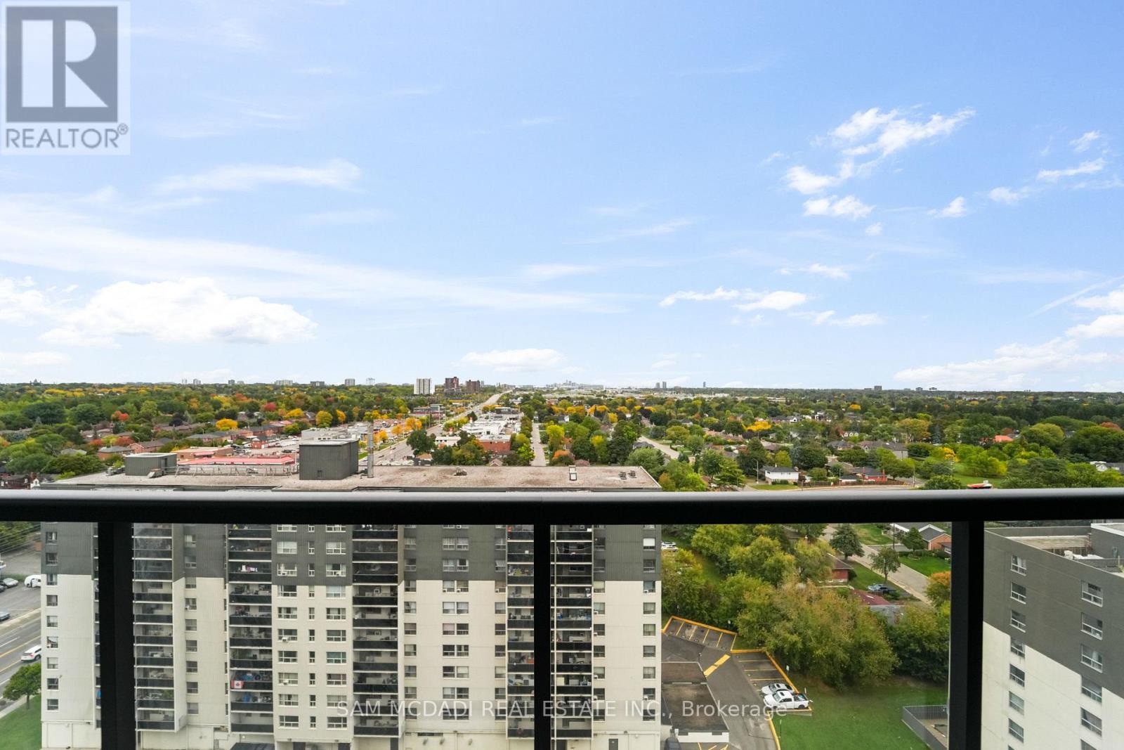 1513 - 86 Dundas Street E, Mississauga, Ontario  L5A 0B1 - Photo 12 - W12458604