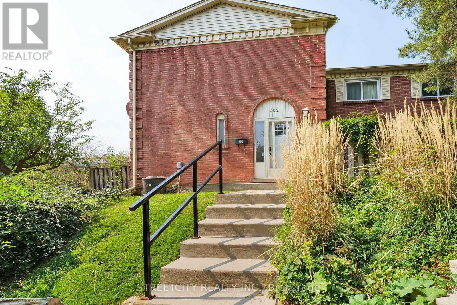 402 Homestead Court, London North, Ontario  N6G 2E9 - Photo 27 - X12458616