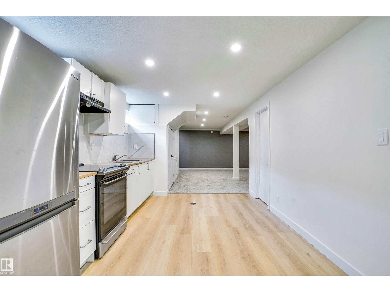 3806 85 St Nw, Edmonton, Alberta  T6K 0H6 - Photo 32 - E4461845