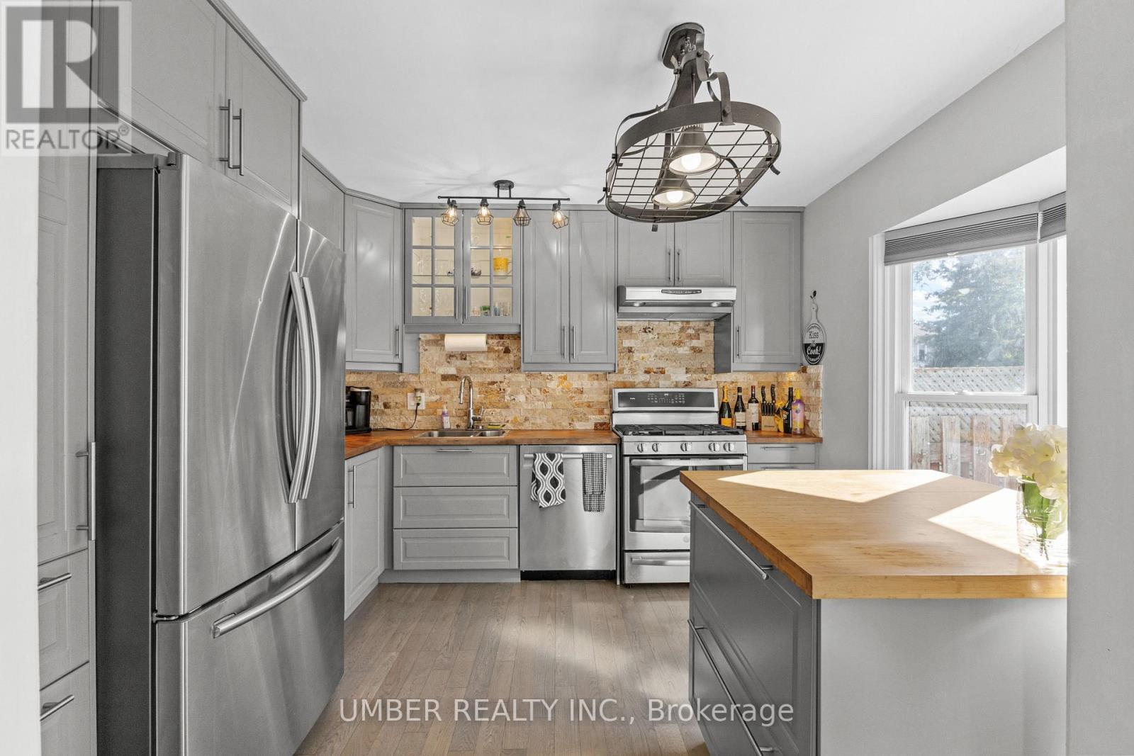 1130 St Emmanuel Terrace, Ottawa, Ontario  K1C 2J7 - Photo 14 - X12458610
