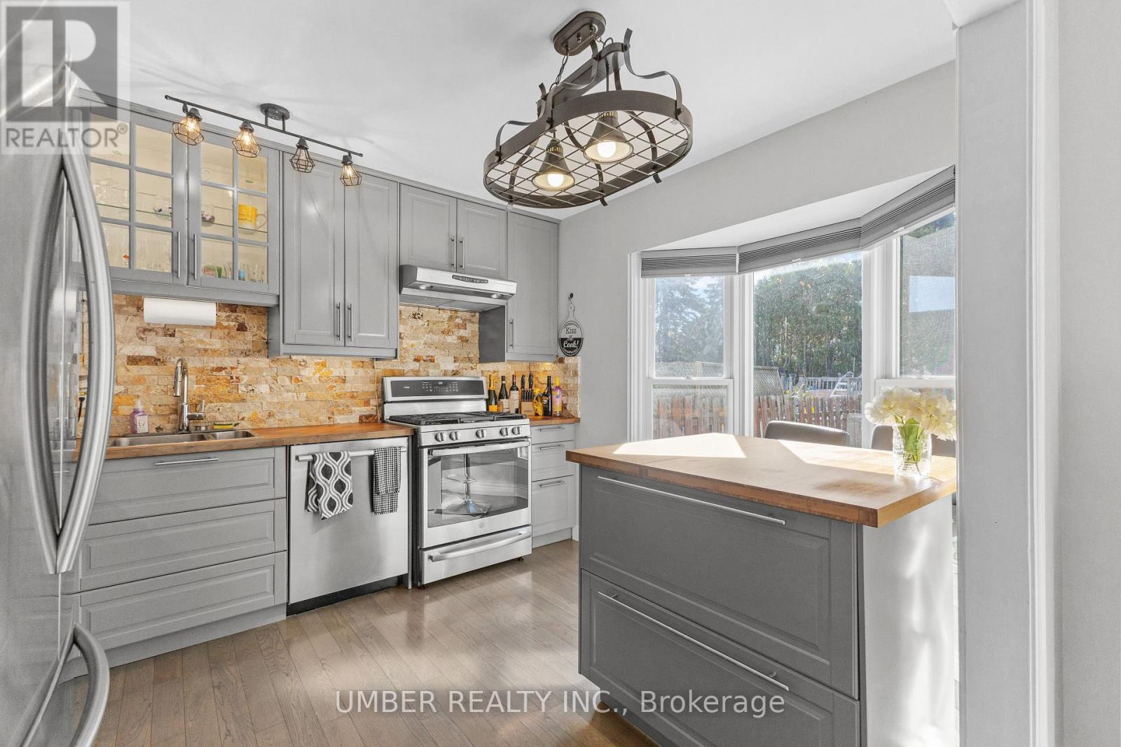 1130 St Emmanuel Terrace, Ottawa, Ontario  K1C 2J7 - Photo 15 - X12458610