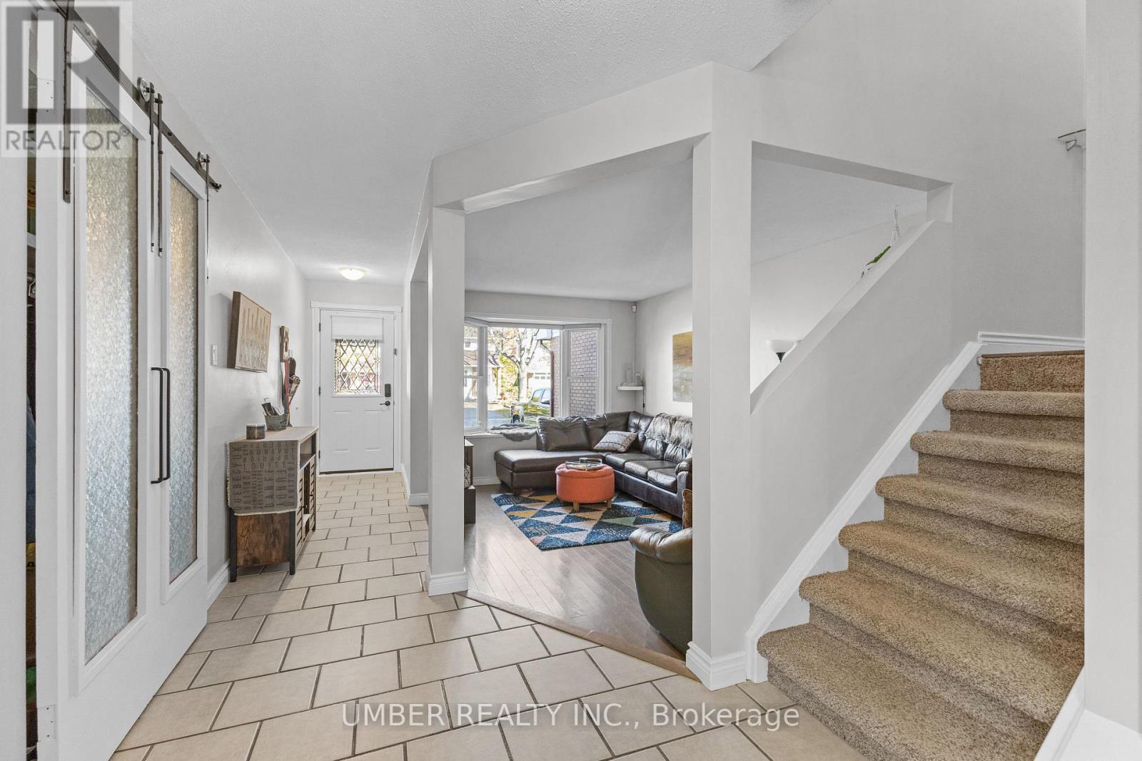 1130 St Emmanuel Terrace, Ottawa, Ontario  K1C 2J7 - Photo 7 - X12458610