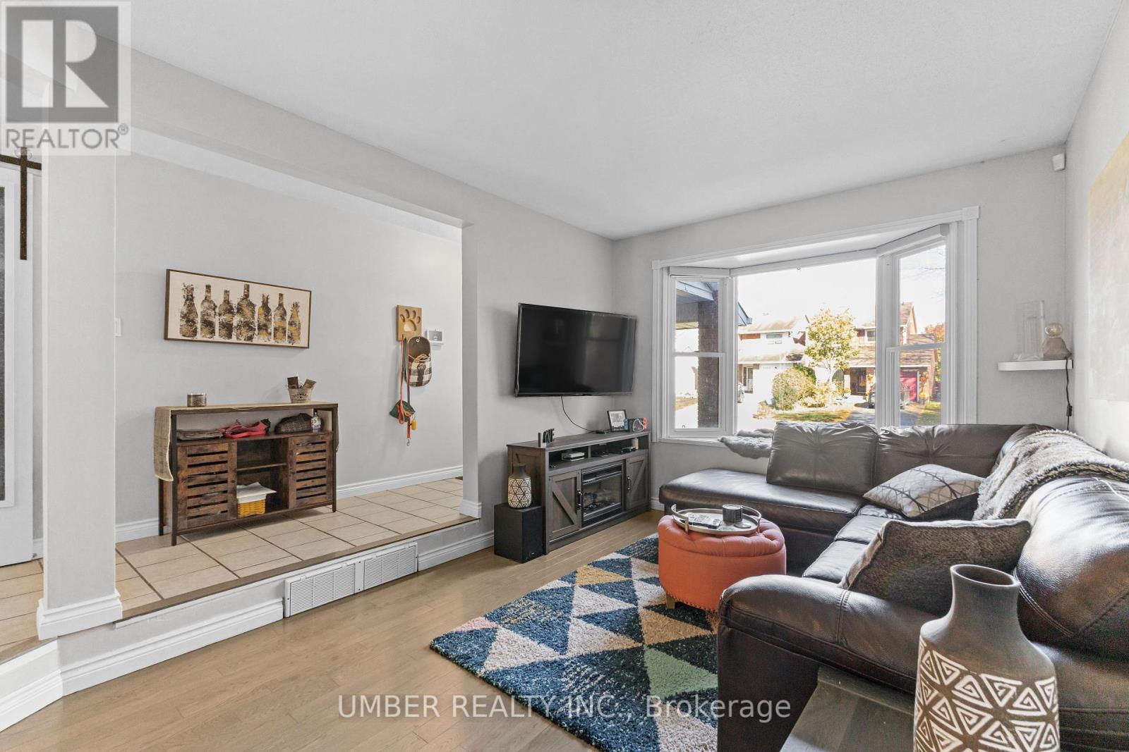 1130 St Emmanuel Terrace, Ottawa, Ontario  K1C 2J7 - Photo 9 - X12458610