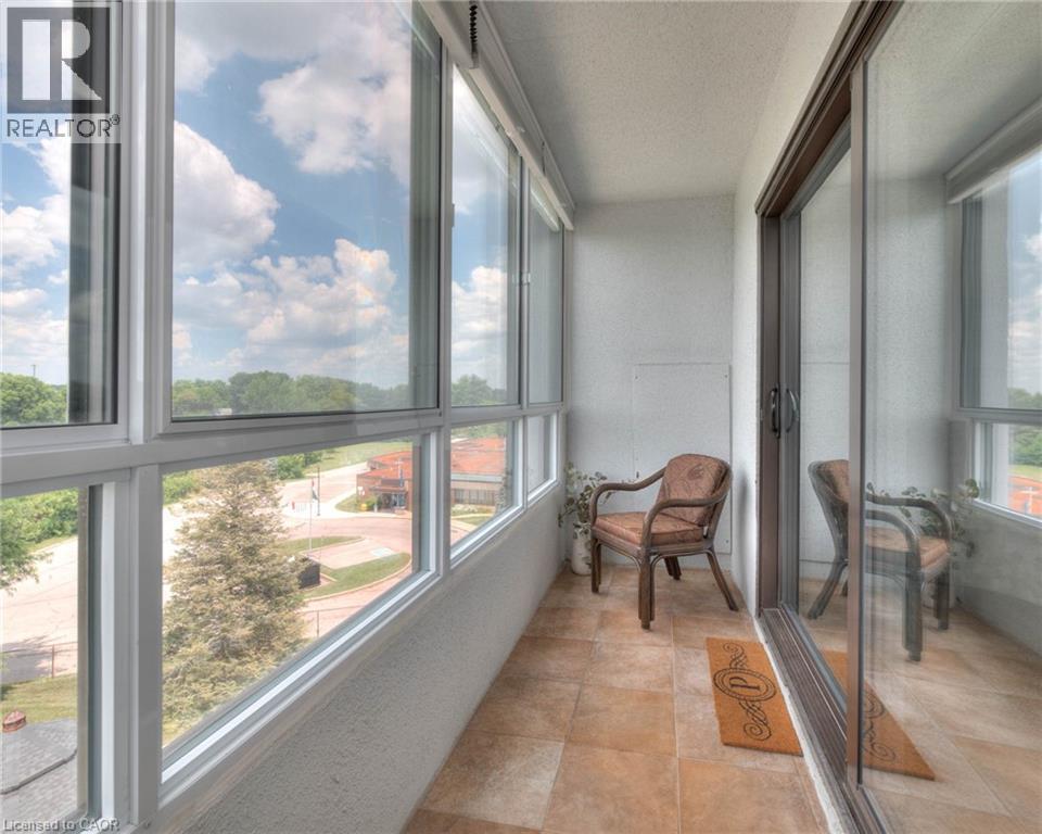 250 Glenridge Drive Unit# 606, Waterloo, Ontario  N2J 4H8 - Photo 28 - 40778491
