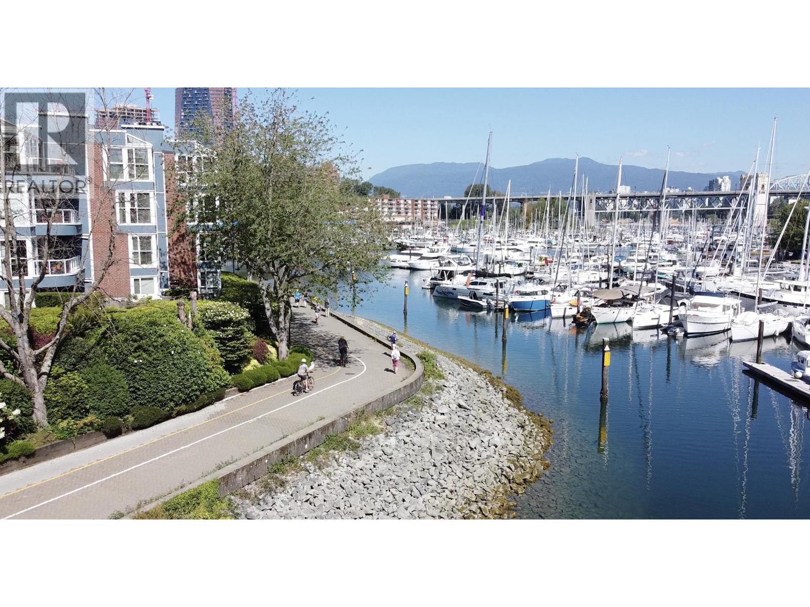 28 1345 W 4th Avenue, Vancouver, British Columbia  V6H 3Y8 - Photo 35 - R3043353