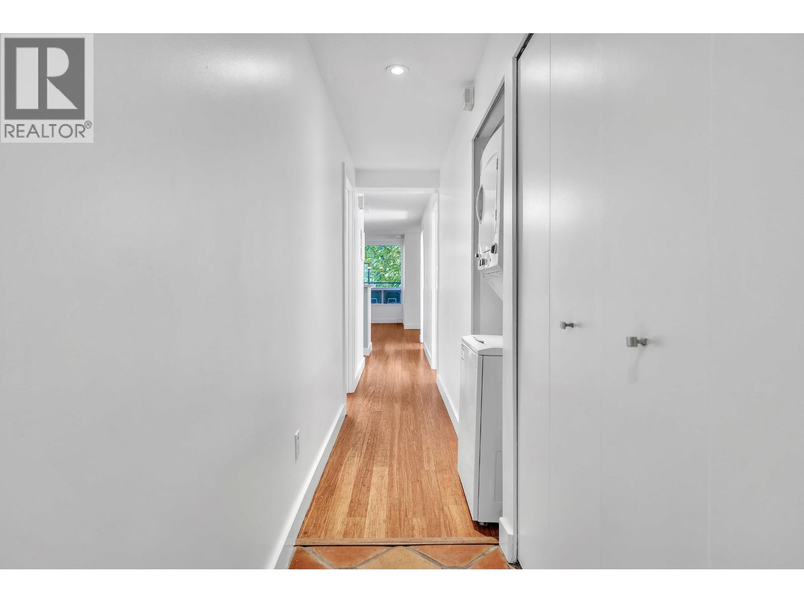 28 1345 W 4th Avenue, Vancouver, British Columbia  V6H 3Y8 - Photo 7 - R3043353