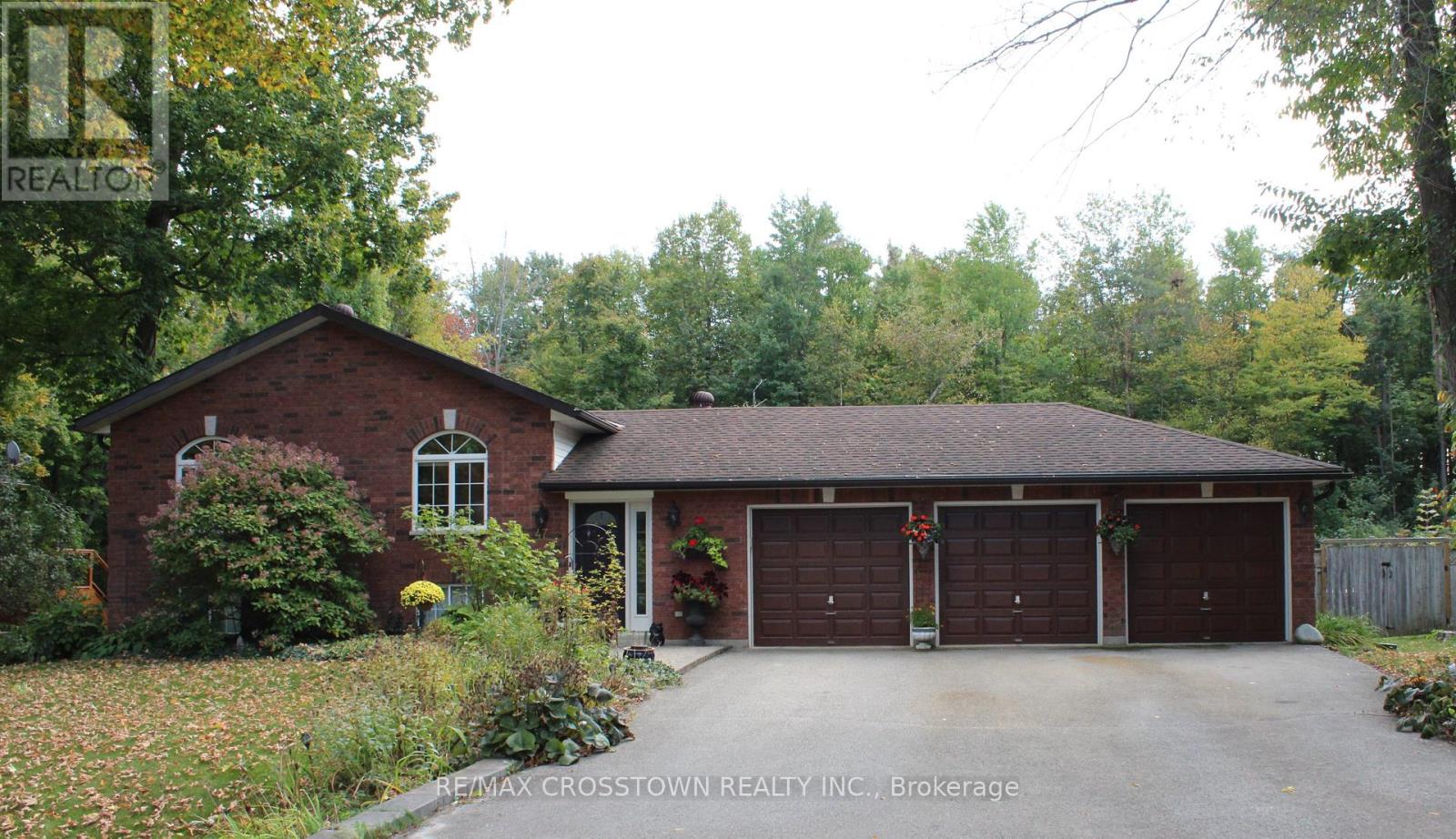 47 PINE PARK BOULEVARD, Adjala-Tosorontio, Ontario