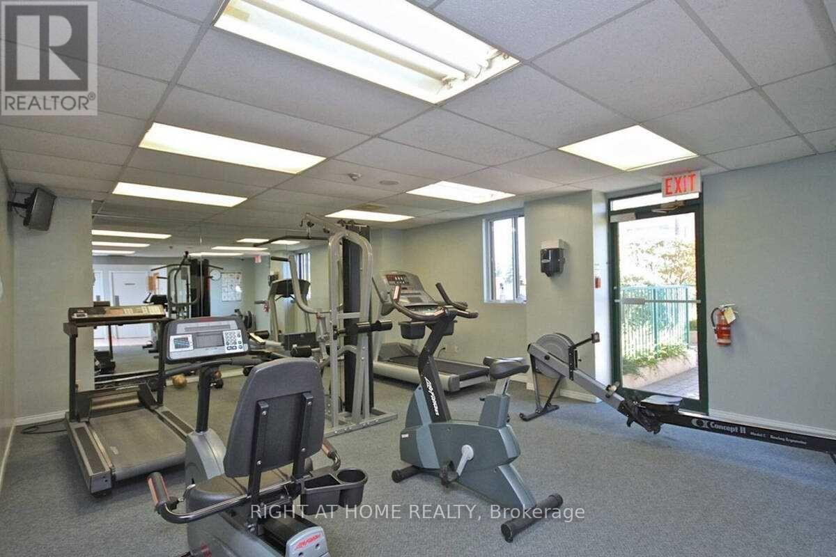 815 - 115 Hillcrest Avenue, Mississauga, Ontario  L5B 3Y9 - Photo 48 - W12458578