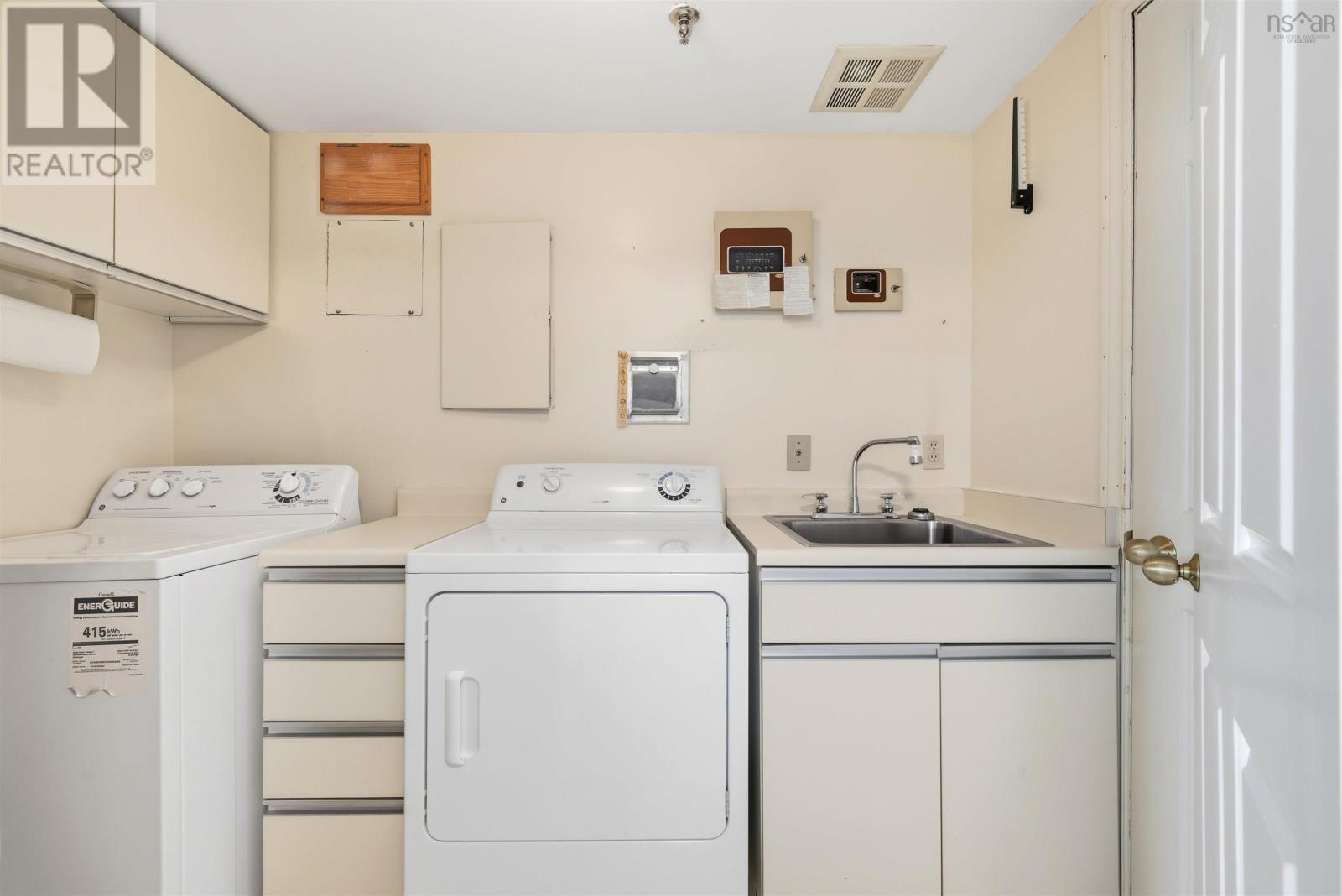 Ph2 1 Prince Street, Dartmouth, Nova Scotia  B2Y 4L3 - Photo 40 - 202525556