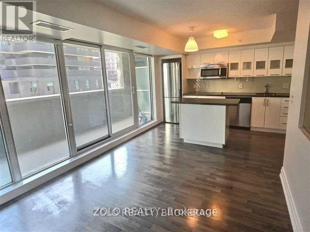 E204 - 555 Wilson Avenue, Toronto, Ontario  M3H 0C5 - Photo 2 - C12458619