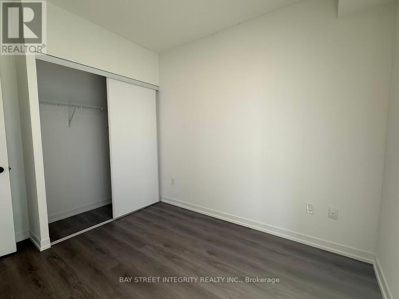 2915 - 28 Interchange Way, Vaughan, Ontario  L4K 0P8 - Photo 10 - N12458624