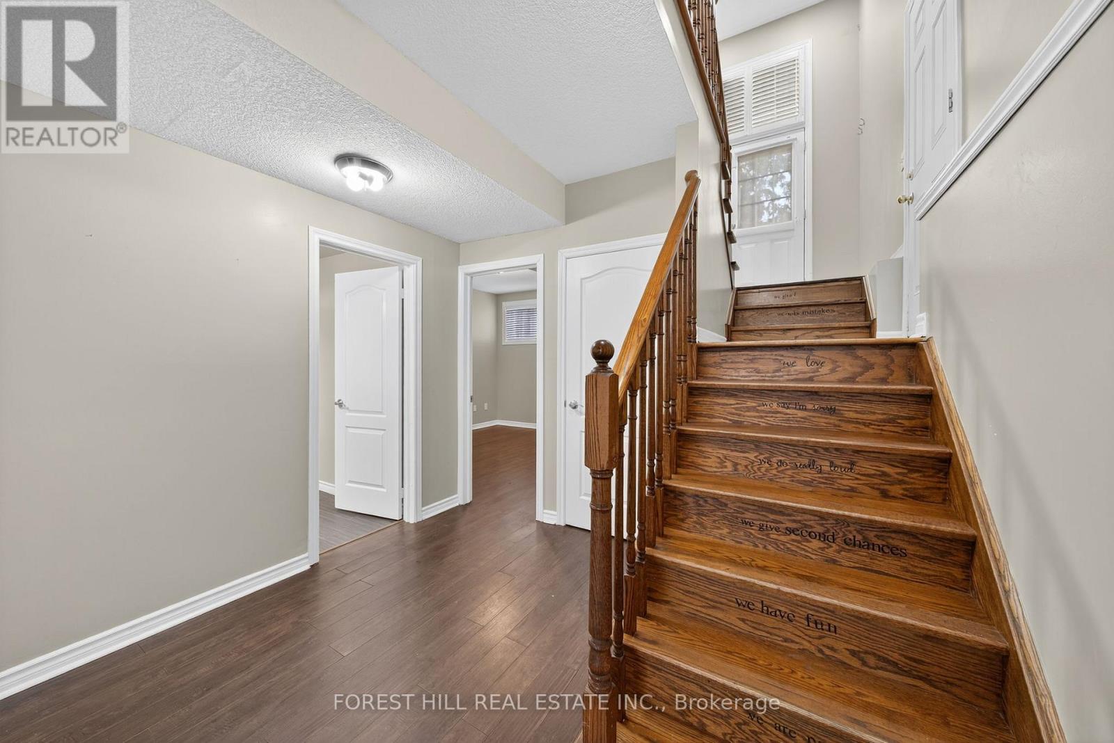 70 Diana Way, Barrie, Ontario  L4M 7H9 - Photo 18 - S12458617
