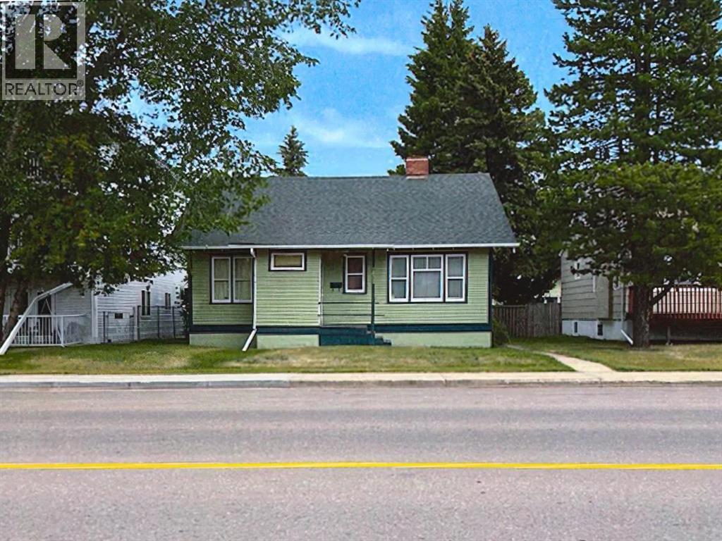 4809 48 Street, Camrose, Alberta  T4V 1L4 - Photo 1 - A2246836