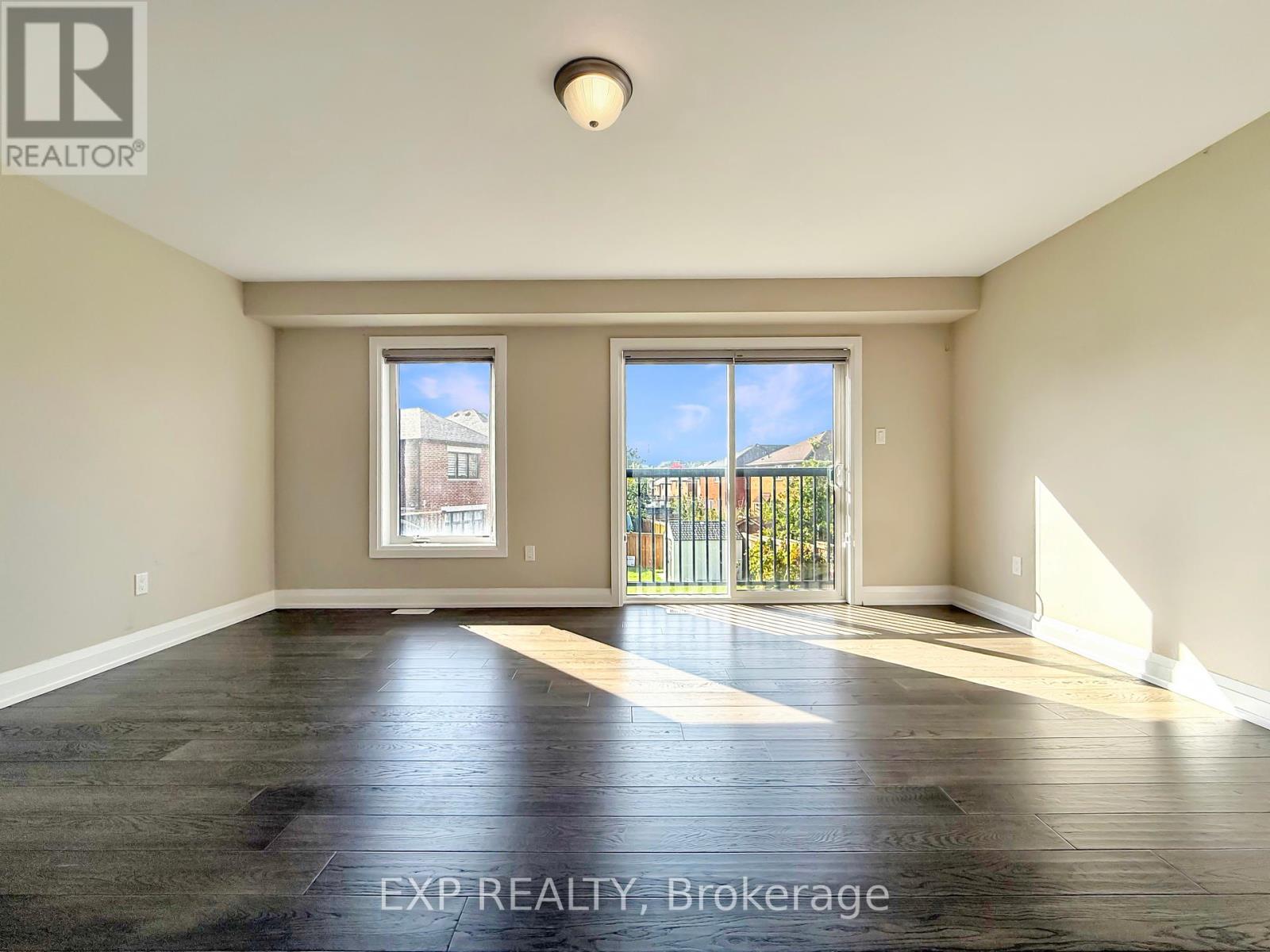 922 Isaac Phillips Way, Newmarket, Ontario  L3X 2Y8 - Photo 7 - N12345715