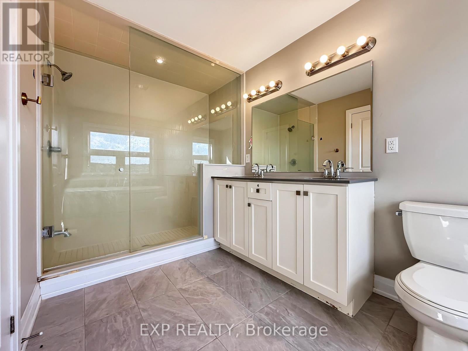 922 Isaac Phillips Way, Newmarket, Ontario  L3X 2Y8 - Photo 33 - N12345715