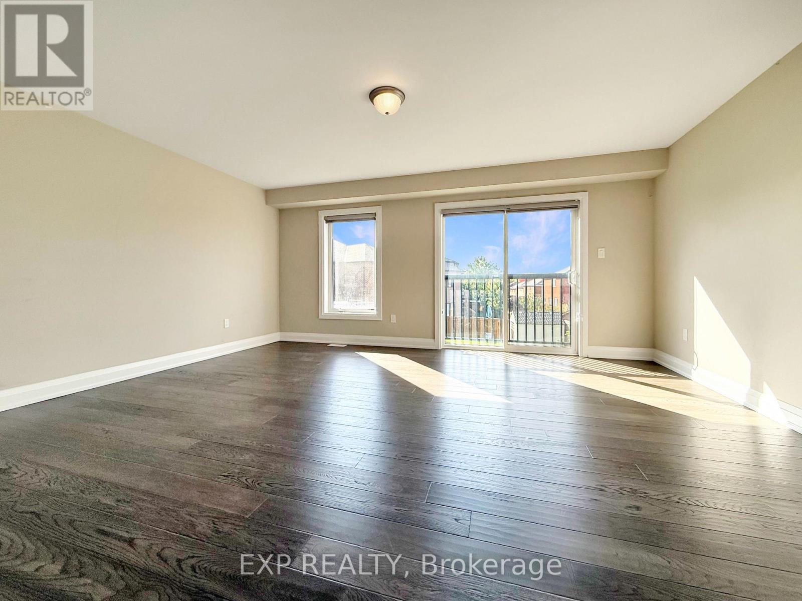 922 Isaac Phillips Way, Newmarket, Ontario  L3X 2Y8 - Photo 6 - N12345715