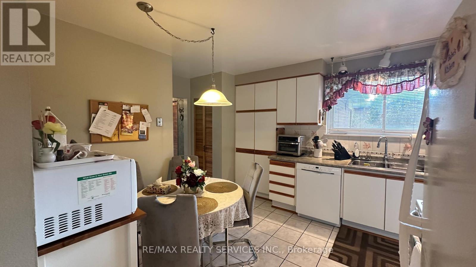 59 Belmont Drive E, Brampton, Ontario  L6T 2K5 - Photo 44 - W12452091