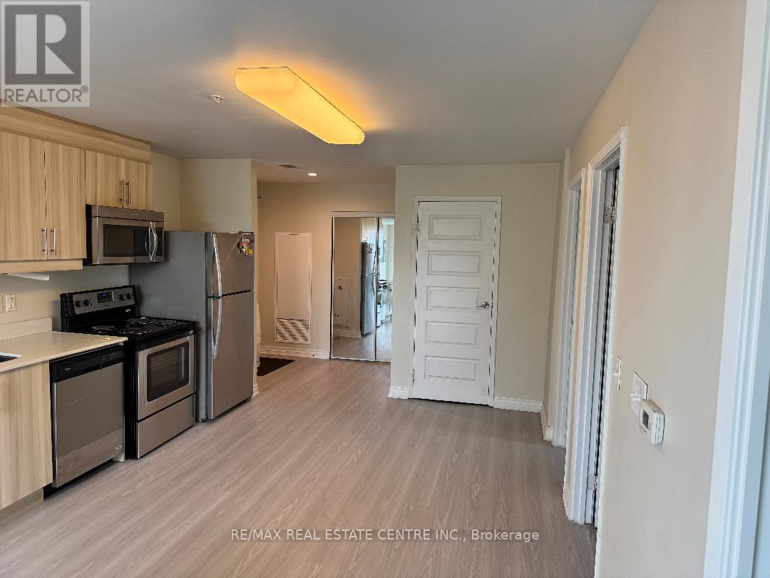 502 - 160 King Street N, Waterloo, Ontario  N2J 2Y2 - Photo 5 - X12458612