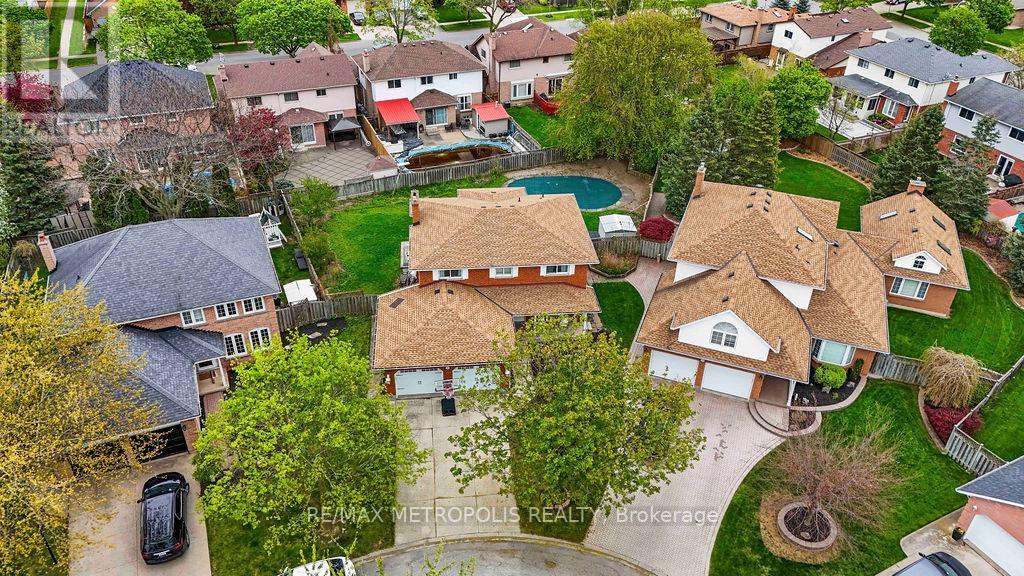 21 WALTERS COURT, St. Catharines, Ontario