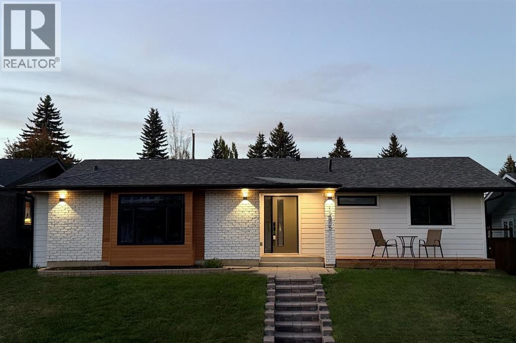 1275 Lake Sundance Crescent Se, Calgary, Alberta  T2J 2S7 - Photo 1 - A2251769