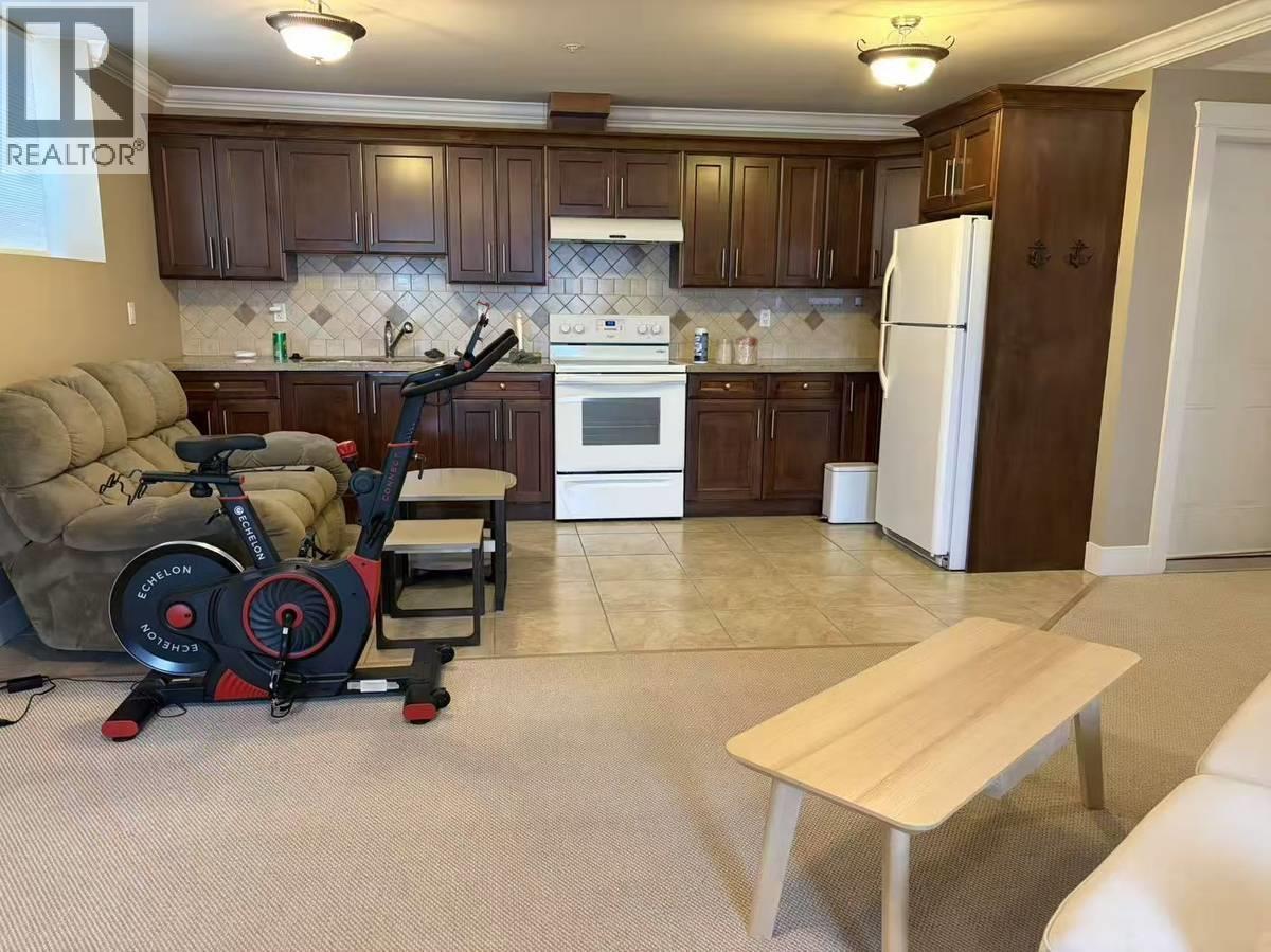 Ground Level-1481 Palmerston, West Vancouver, British Columbia  V7T 2H8 - Photo 2 - R3057712