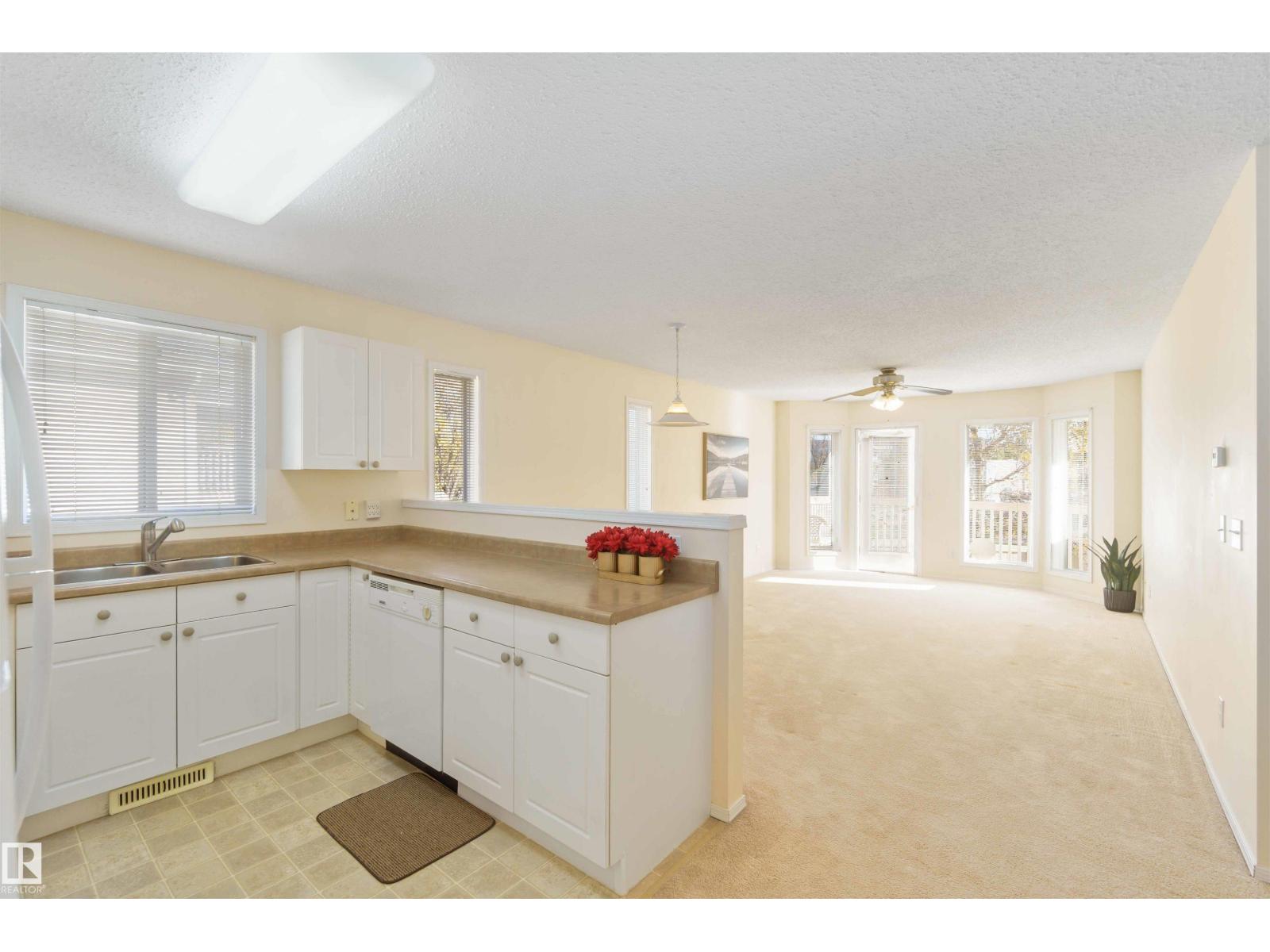 #1 14428 Miller Bv Nw, Edmonton, Alberta  T5Y 2Y6 - Photo 8 - E4461848