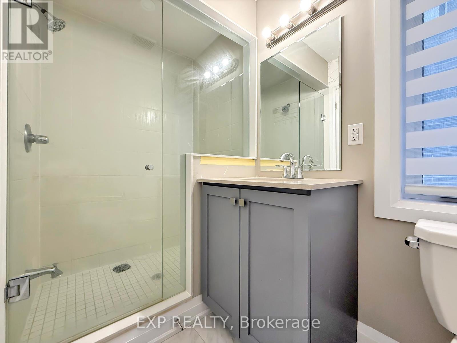 922 Isaac Phillips Way, Newmarket, Ontario  L3X 2Y8 - Photo 5 - N12345709