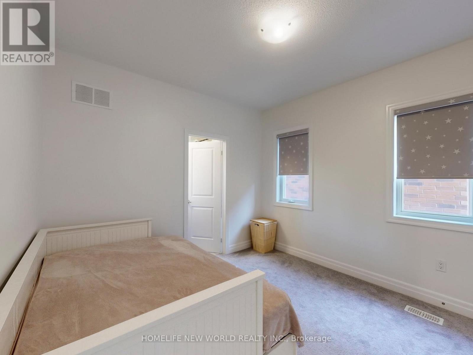 40 St Ives Crescent, Whitby, Ontario  L1P 0C5 - Photo 32 - E12458630