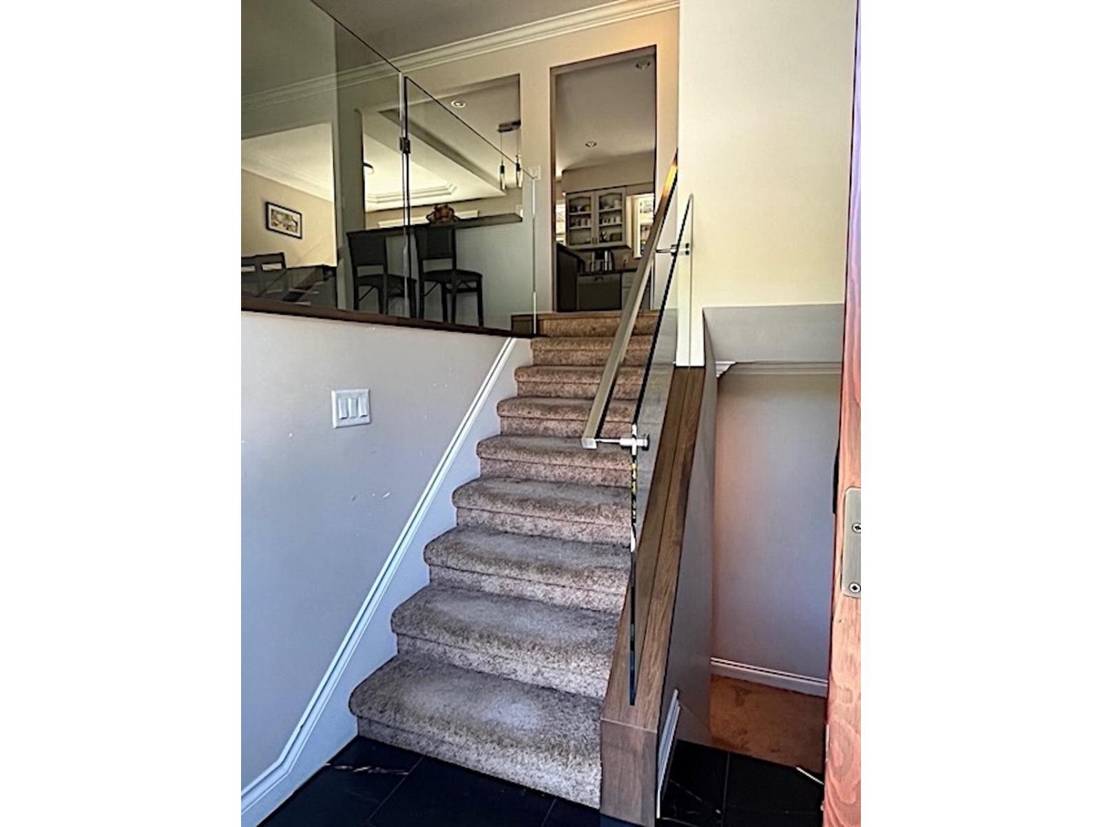 1901 Iris Place, Surrey, British Columbia  V4A 5E4 - Photo 6 - R2997317
