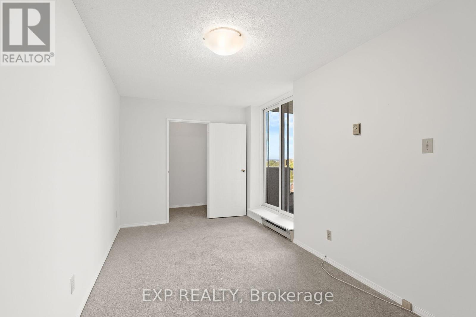 903 - 1705 Playfair Drive, Ottawa, Ontario  K1H 8P6 - Photo 28 - X12458637