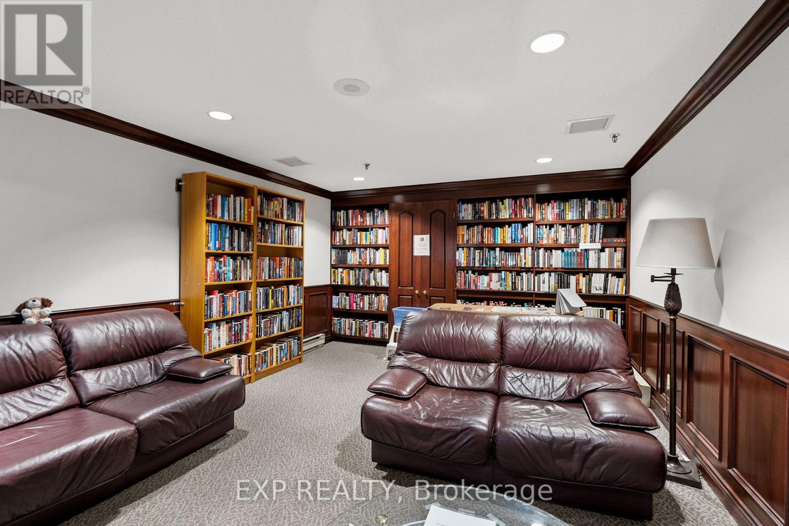 903 - 1705 Playfair Drive, Ottawa, Ontario  K1H 8P6 - Photo 44 - X12458637