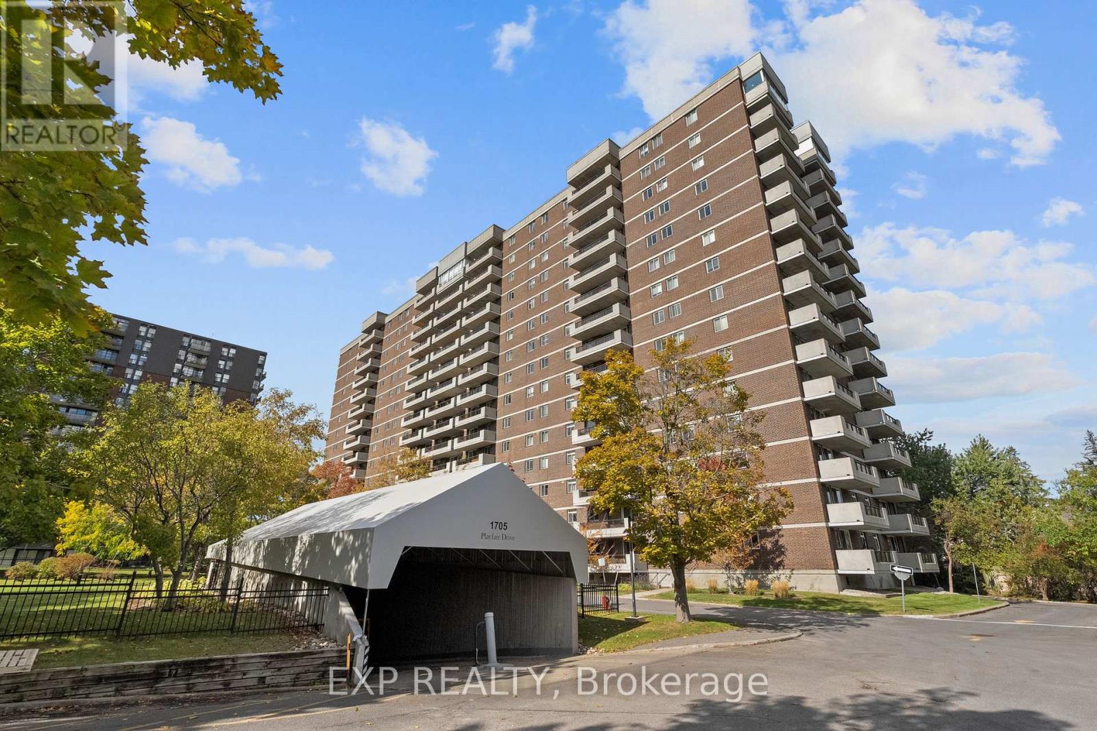 903 - 1705 Playfair Drive, Ottawa, Ontario  K1H 8P6 - Photo 9 - X12458637