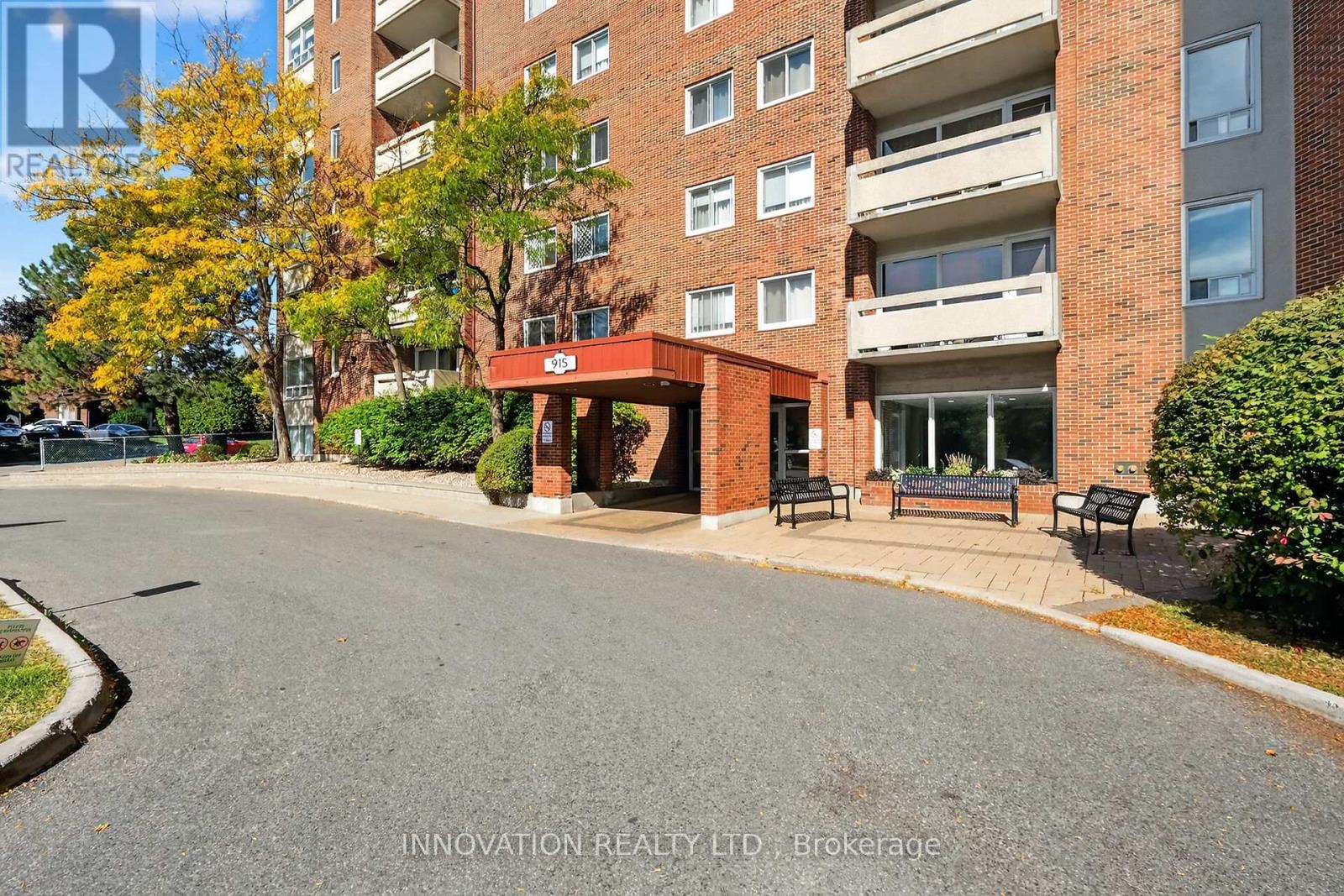 1015 - 915 Elmsmere Road, Ottawa, Ontario  K1J 8H8 - Photo 5 - X12458643