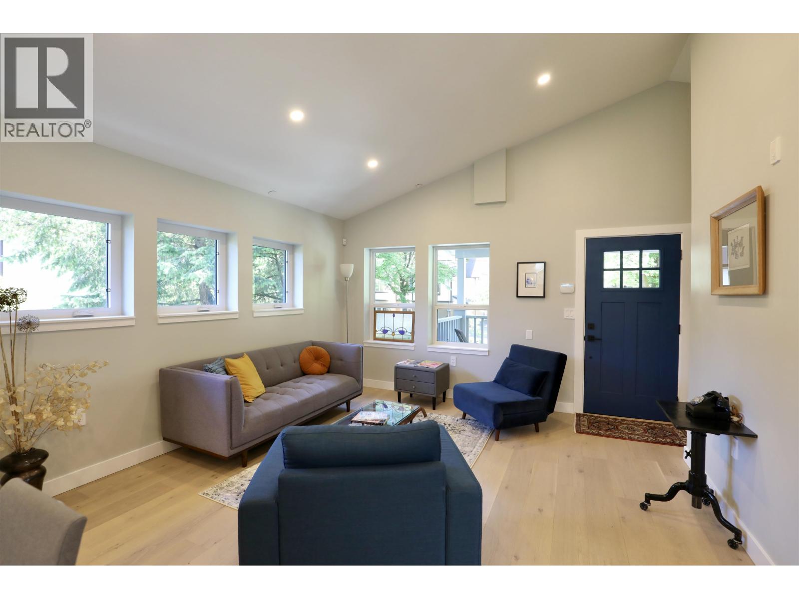 3372 Fleming Street, Vancouver, British Columbia  V5N 3V5 - Photo 6 - R3048876