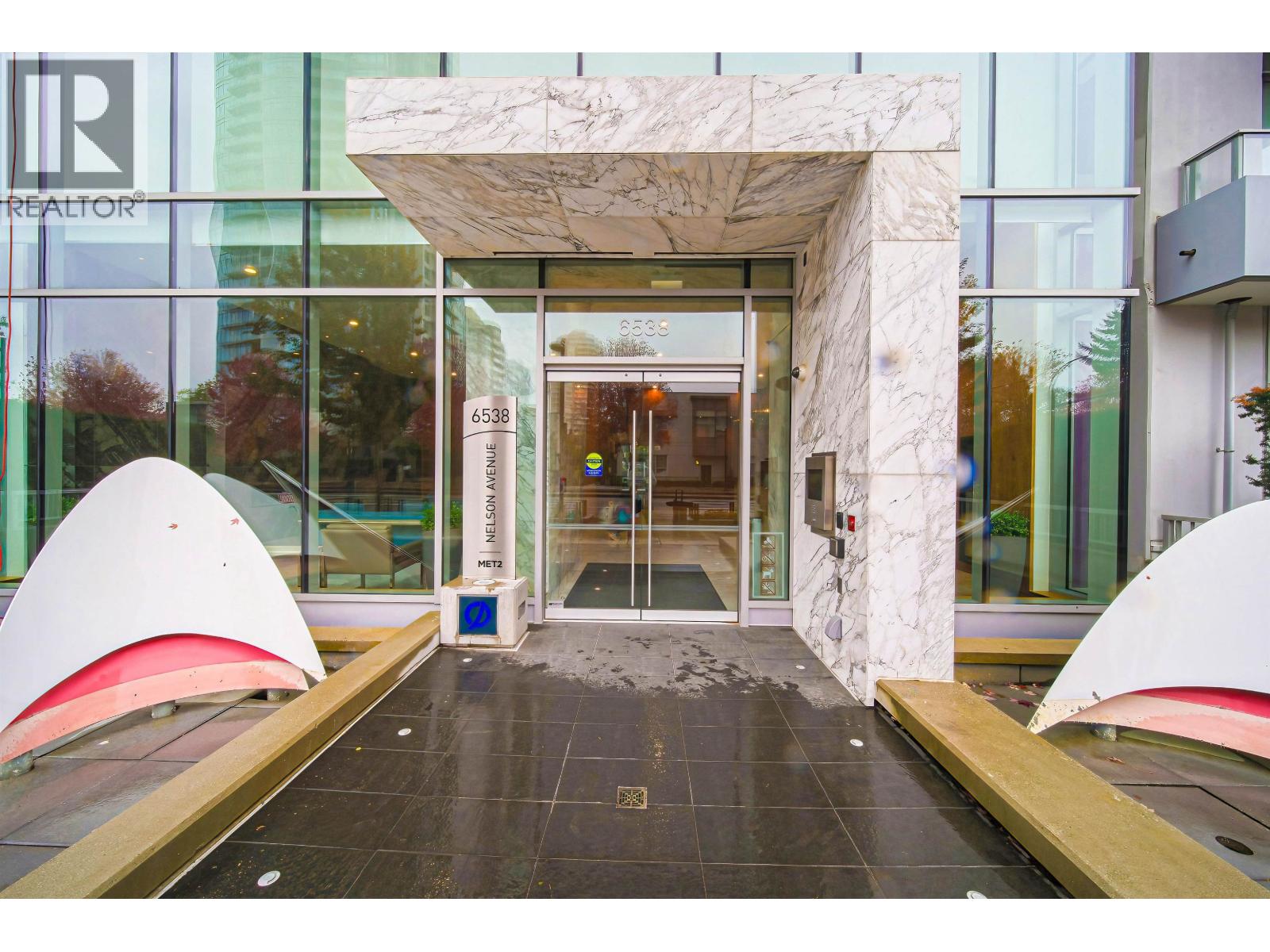 2806 6538 Nelson Avenue, Burnaby, British Columbia  V5H 0G5 - Photo 2 - R3051371