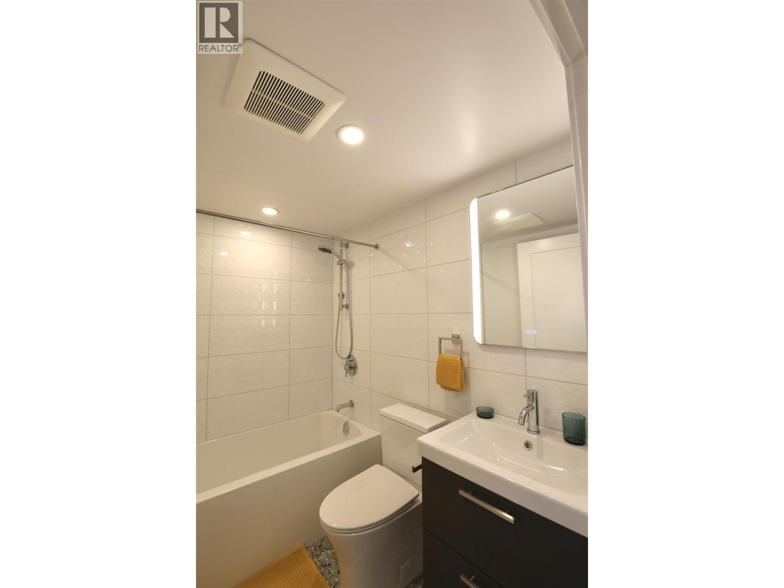 3372 Fleming Street, Vancouver, British Columbia  V5N 3V5 - Photo 30 - R3048876