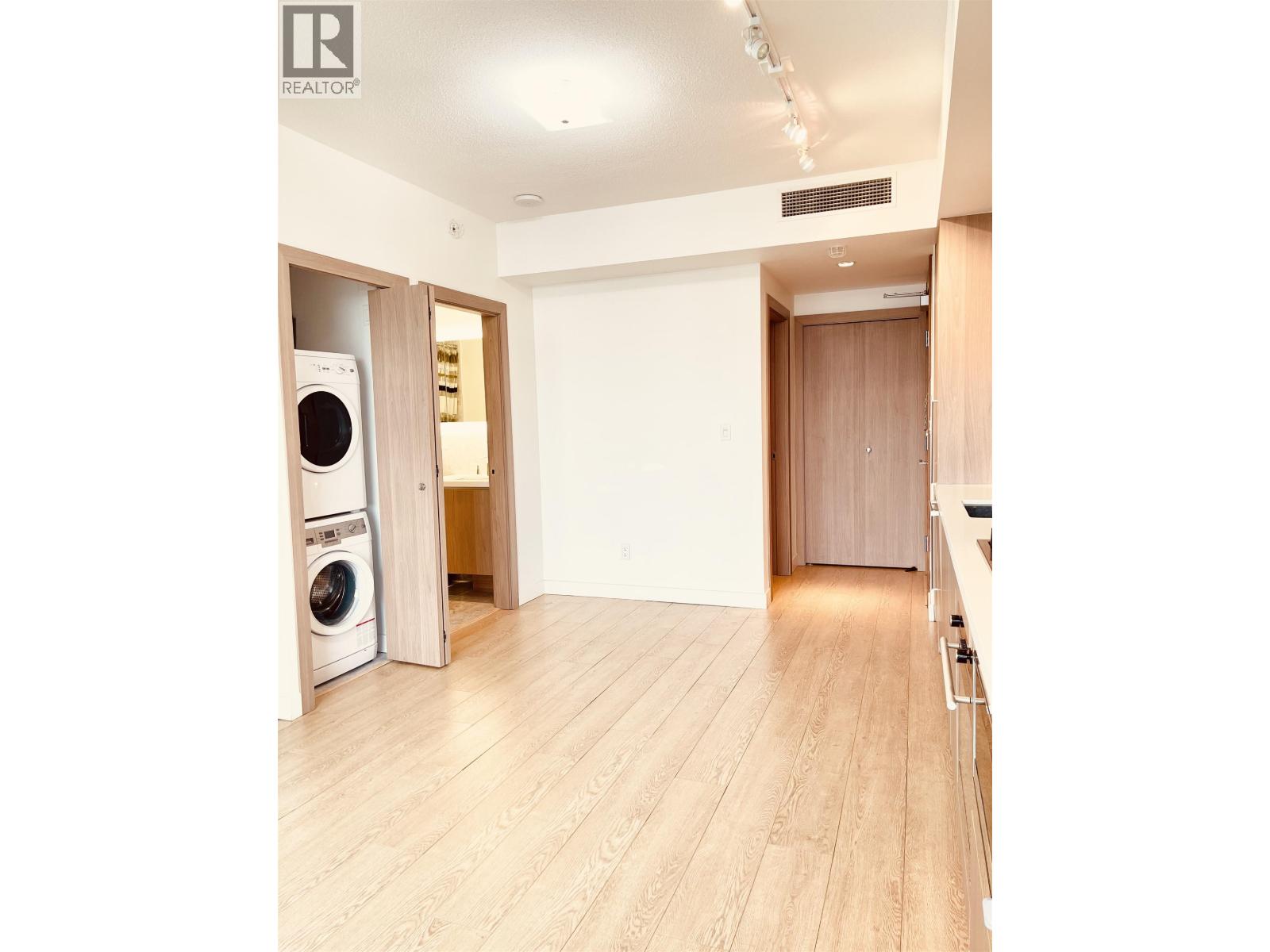 2806 6538 Nelson Avenue, Burnaby, British Columbia  V5H 0G5 - Photo 9 - R3051371