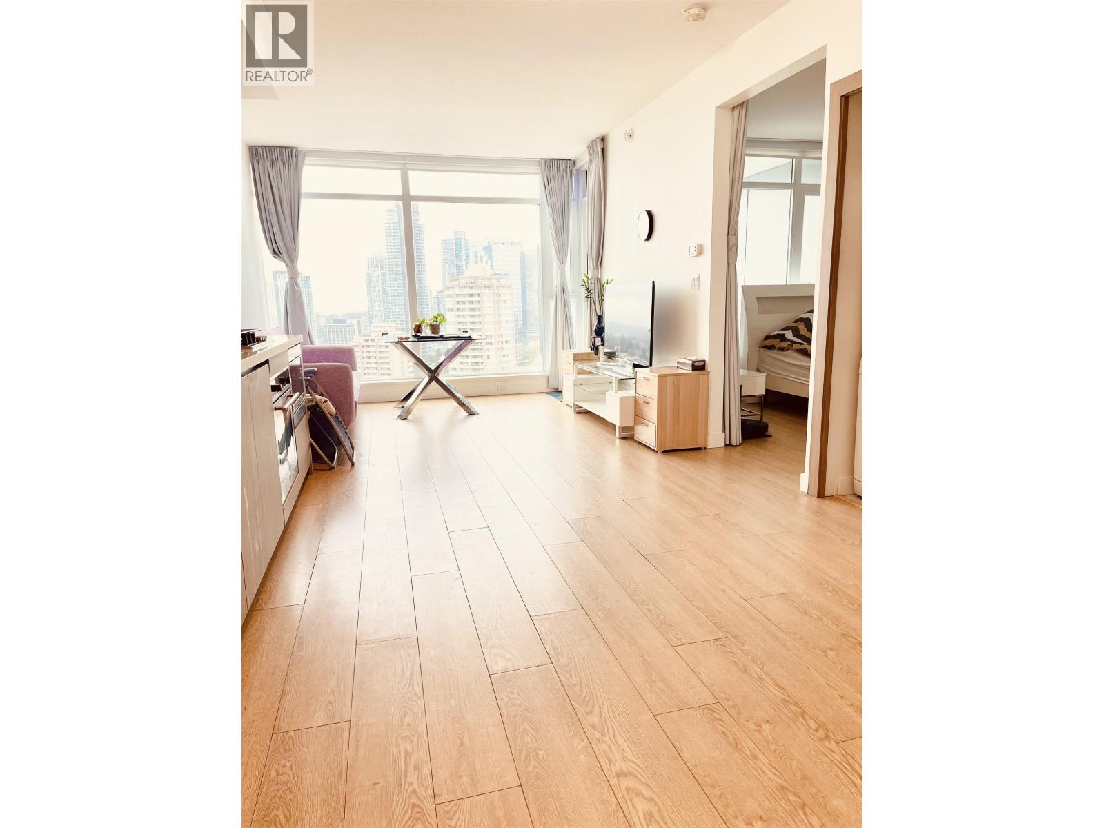 2806 6538 Nelson Avenue, Burnaby, British Columbia  V5H 0G5 - Photo 8 - R3051371