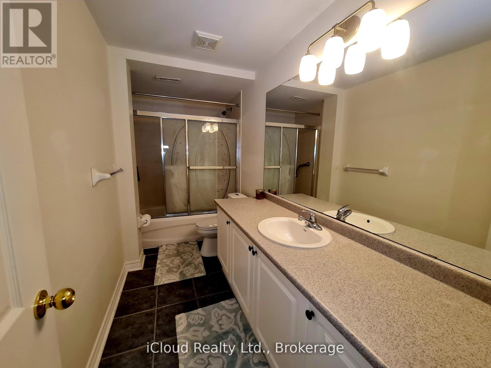 22 Fallgate Drive, Brampton, Ontario  L6X 0R5 - Photo 30 - W12437743